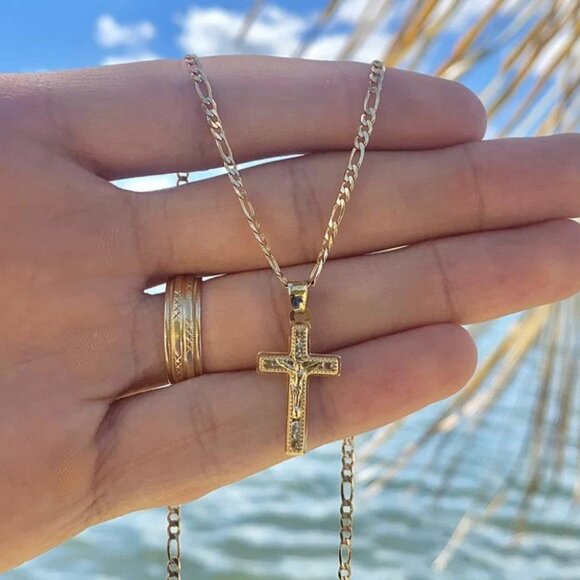 CZ Jesus Cross Necklace Womens Mens Girls Boys Figaro Chain 14" to 20" C… - Picture 4 of 7